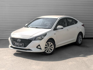 2022 Hyundai Solaris II Рестайлинг, белый, 1555000 рублей, вид 1