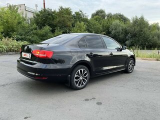 2014 Volkswagen Jetta VI Рестайлинг, чёрный, 1300000 рублей, вид 4