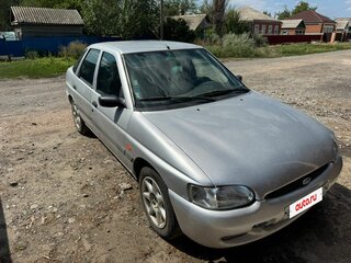 1997 Ford Escort V Рестайлинг 2, серебристый, 215000 рублей, вид 2