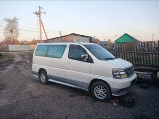 1997 Nissan Elgrand I (E50), белый, 900000 рублей, вид 1