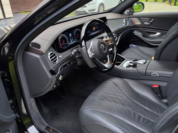 2017 Mercedes-Benz Maybach S-Класс 560 I (X222) Рестайлинг, чёрный, 5500000 рублей - вид 10