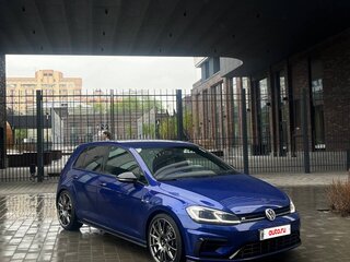 2019 Volkswagen Golf R VII Рестайлинг, синий, 3750000 рублей, вид 1