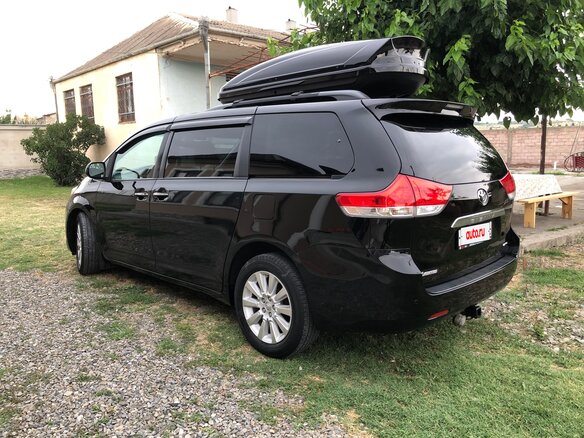 2012 Toyota Sienna III, чёрный, 2535000 рублей - вид 13