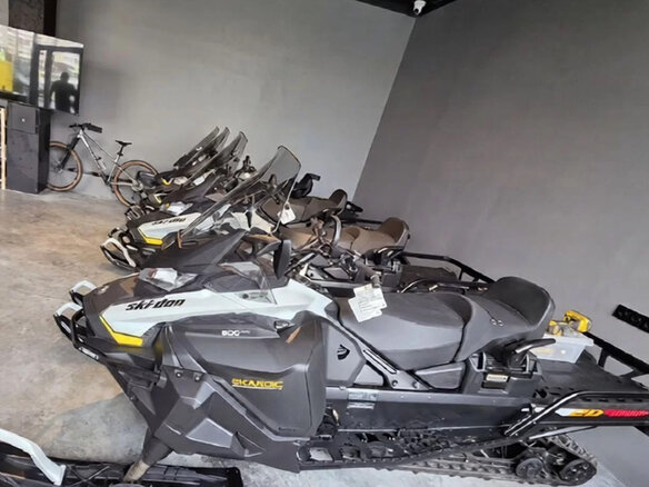 2025 BRP Ski-Doo Expedition 900, чёрный, 1450000 рублей - вид 3