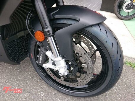 2022 Aprilia Tuono 660, чёрный, 1100000 рублей, вид 3