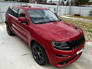 2014 Jeep Grand Cherokee SRT IV (WK2) Рестайлинг, красный, 4000000 рублей, вид 3