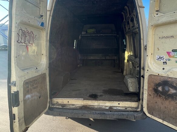 2013 Ford Transit, бежевый, 900000 рублей - вид 5