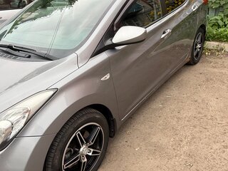 2012 Hyundai Elantra V (MD), серый, 800000 рублей, вид 4