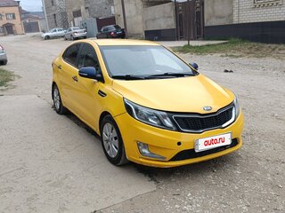 2015 Kia Rio 6-speed III, жёлтый, 649000 рублей, вид 2