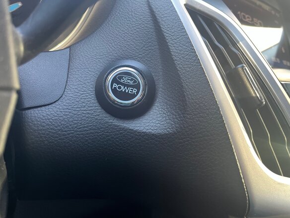 2012 Ford Focus III, чёрный, 720000 рублей - вид 11