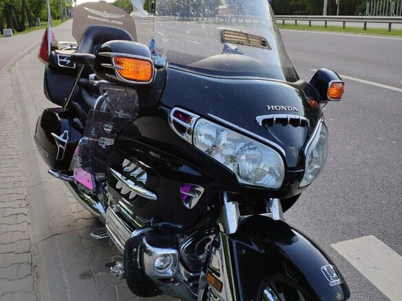2003 Honda GL 1800 Gold Wing, чёрный, 922543 рублей - вид 13