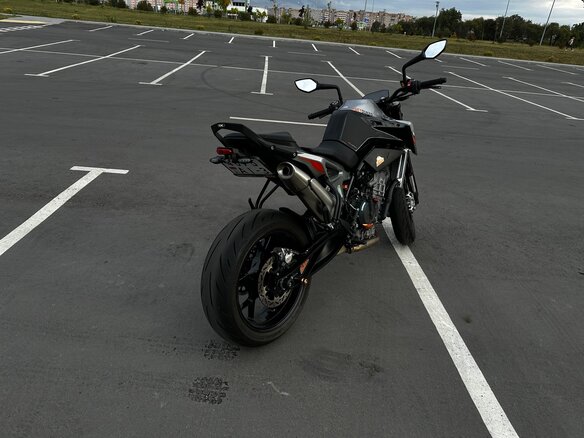 2018 KTM 790 Duke, серый, 590000 рублей - вид 3