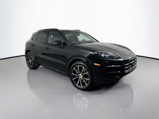 2026 Porsche Cayenne III Рестайлинг, чёрный, 13302245 рублей, вид 3