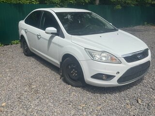 2011 Ford Focus II Рестайлинг, белый, 600000 рублей, вид 4