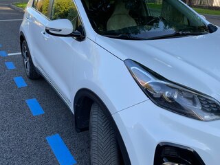 2019 Kia Sportage IV Рестайлинг, белый, 2250000 рублей, вид 3
