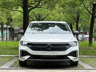2023 Volkswagen Lavida III Рестайлинг, белый, 1615000 рублей, вид 2