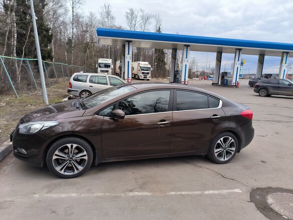 2015 Kia Cerato III, коричневый, 1100000 рублей - вид 9