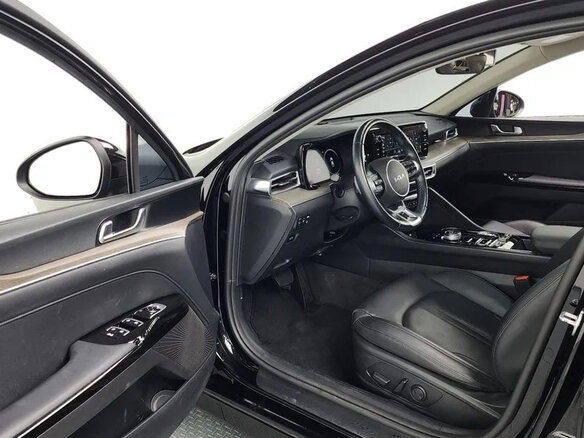 2021 Kia K5 III, чёрный, 2130000 рублей - вид 5