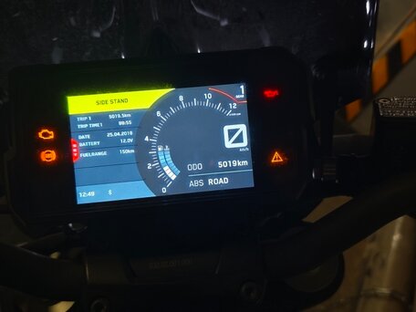 2021 KTM 390 Duke, серый, 585000 рублей, вид 3