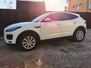 2018 Jaguar E-Pace I, белый, 2790000 рублей, вид 4
