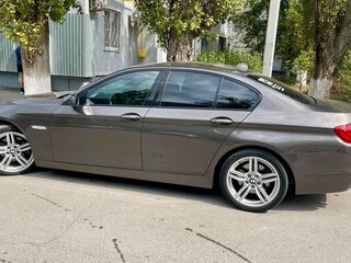 2012 BMW 5 серии 520i VI (F10/F11/F07), коричневый, 1980000 рублей, вид 1