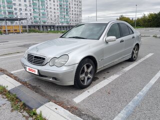 2000 Mercedes-Benz C-Класс 180 II (W203), серебристый, 269000 рублей, вид 1