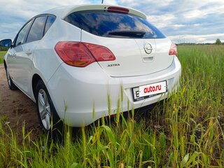 2011 Opel Astra J, белый, 600000 рублей, вид 3