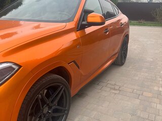 2020 BMW X6 M50d III (G06), оранжевый, 7600000 рублей, вид 5