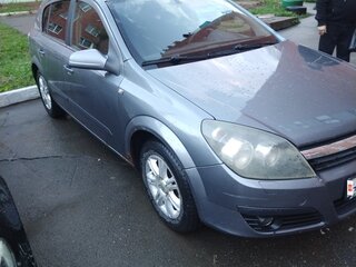 2005 Opel Astra H, серый, 330000 рублей, вид 2