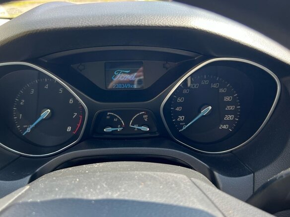2011 Ford Focus III, серебристый, 750000 рублей - вид 7