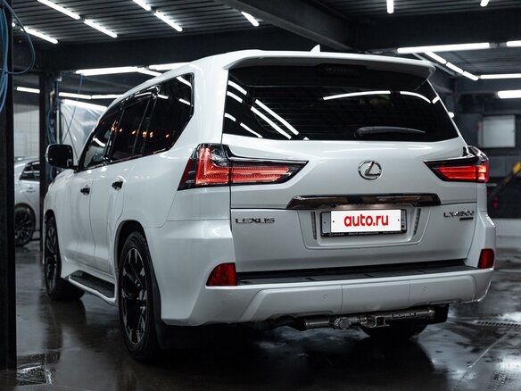2019 Lexus LX 450d III Рестайлинг 2, белый, 9500000 рублей - вид 2