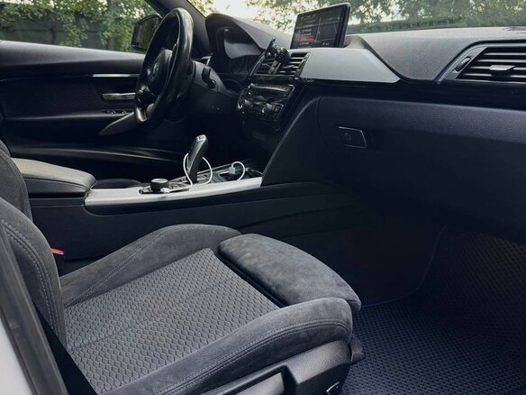 2016 BMW 3 серии 320i xDrive VI (F3x) Рестайлинг, белый, 1800000 рублей - вид 8