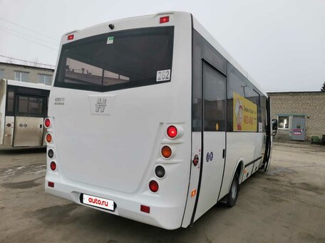 2021 Неман 4202, белый, 3000000 рублей, вид 3