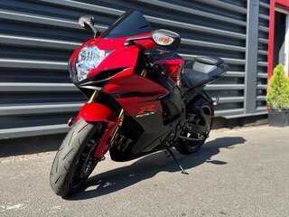 2021 Suzuki GSX-R 750, чёрный, 955000 рублей, вид 2