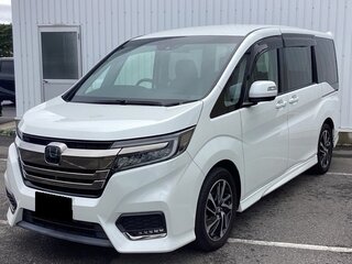 2021 Honda Stepwgn Spada V Рестайлинг, белый, 1924000 рублей, вид 1