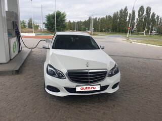 2013 Mercedes-Benz E-Класс 200 IV (W212, S212, C207) Рестайлинг, белый, 2000000 рублей, вид 2