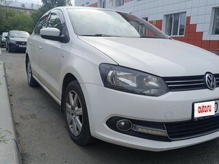 2011 Volkswagen Polo V, белый, 800000 рублей, вид 1