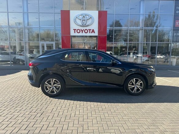 2026 Lexus RX 300 V, чёрный, 8750000 рублей - вид 3