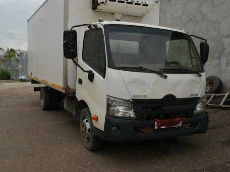 2012 Hino 185, белый, 1300000 рублей, вид 2