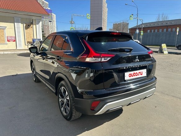2021 Mitsubishi Eclipse Cross I Рестайлинг, чёрный - вид 2