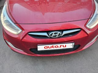 2013 Hyundai Solaris I, красный, 900000 рублей, вид 1