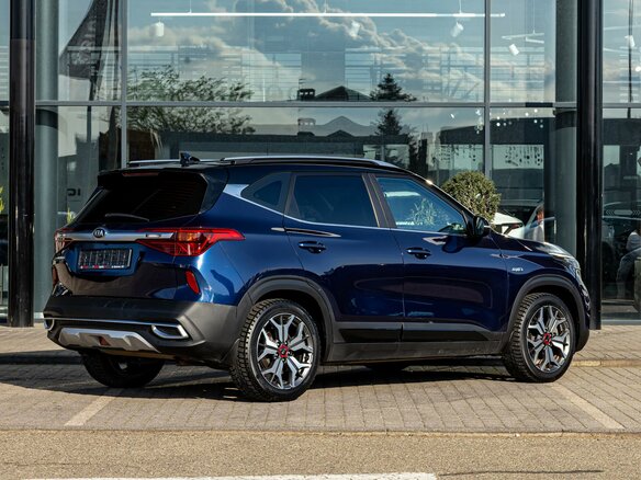 2021 Kia Seltos I, синий, 2065000 рублей - вид 5