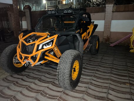 2020 BRP Can-Am Maverick X RC Turbo RR, оранжевый, 3300000 рублей, вид 3
