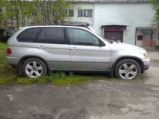 2001 BMW X5 4.4i I (E53), серебристый, 400000 рублей, вид 4