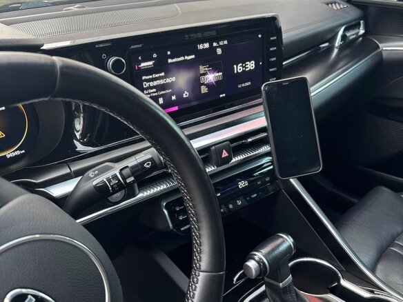 2021 Kia K5 III, чёрный, 2900000 рублей - вид 16