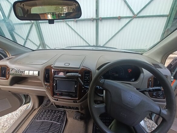 2000 Mitsubishi Dion I, зелёный, 225000 рублей - вид 8
