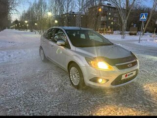 2009 Ford Focus II Рестайлинг, серебристый, 670000 рублей, вид 4