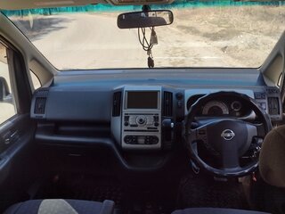 2007 Nissan Serena III (C25), серебристый, 1150000 рублей, вид 5