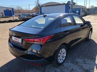 2020 Hyundai Solaris II Рестайлинг, чёрный, 1700000 рублей, вид 5