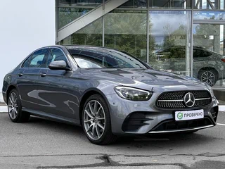 2022 Mercedes-Benz E-Класс 200 V (W213, S213, C238) Рестайлинг, серый, 4790000 рублей, вид 3